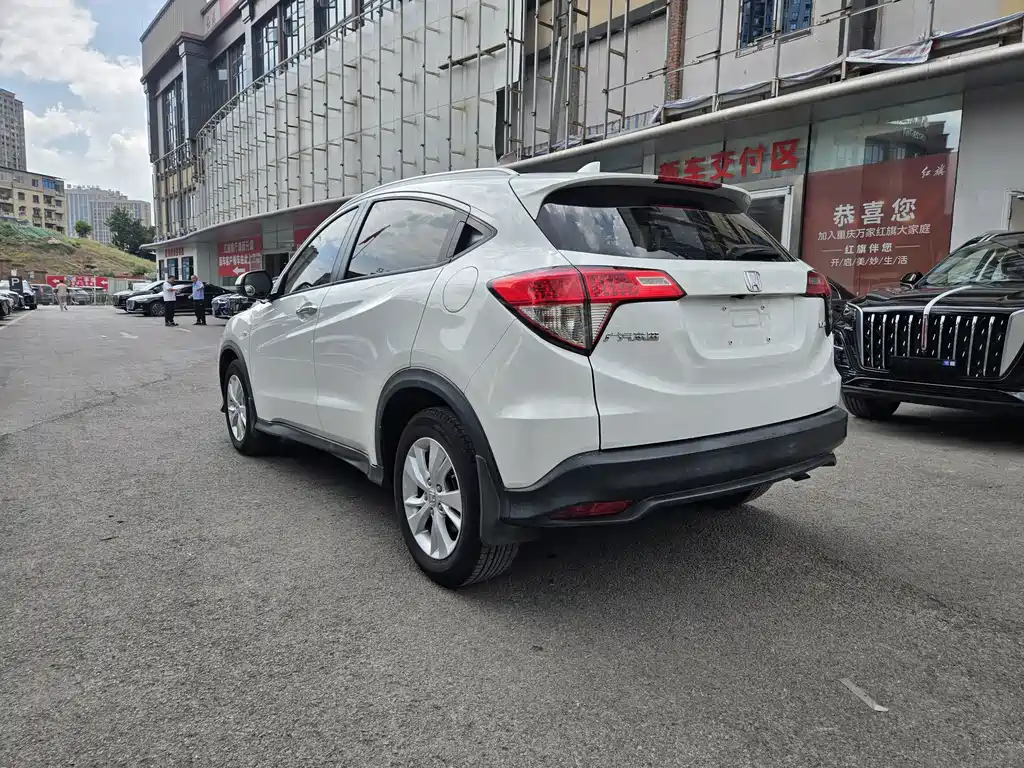 Honda Vezel — миниатюра 8