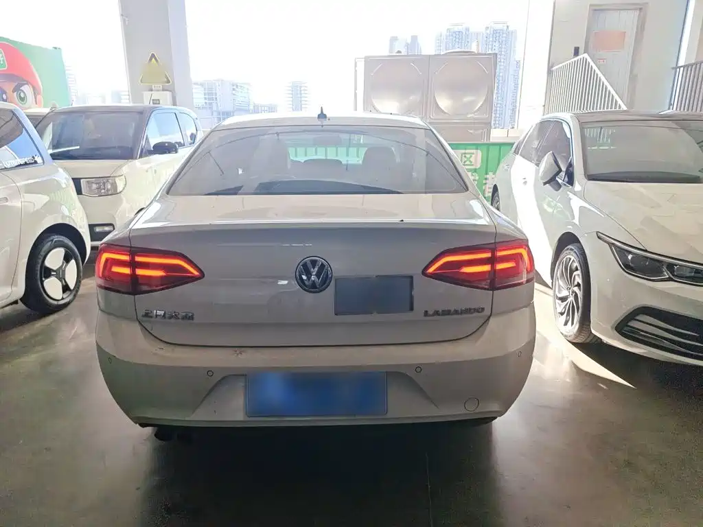 Volkswagen Lamando — миниатюра 26