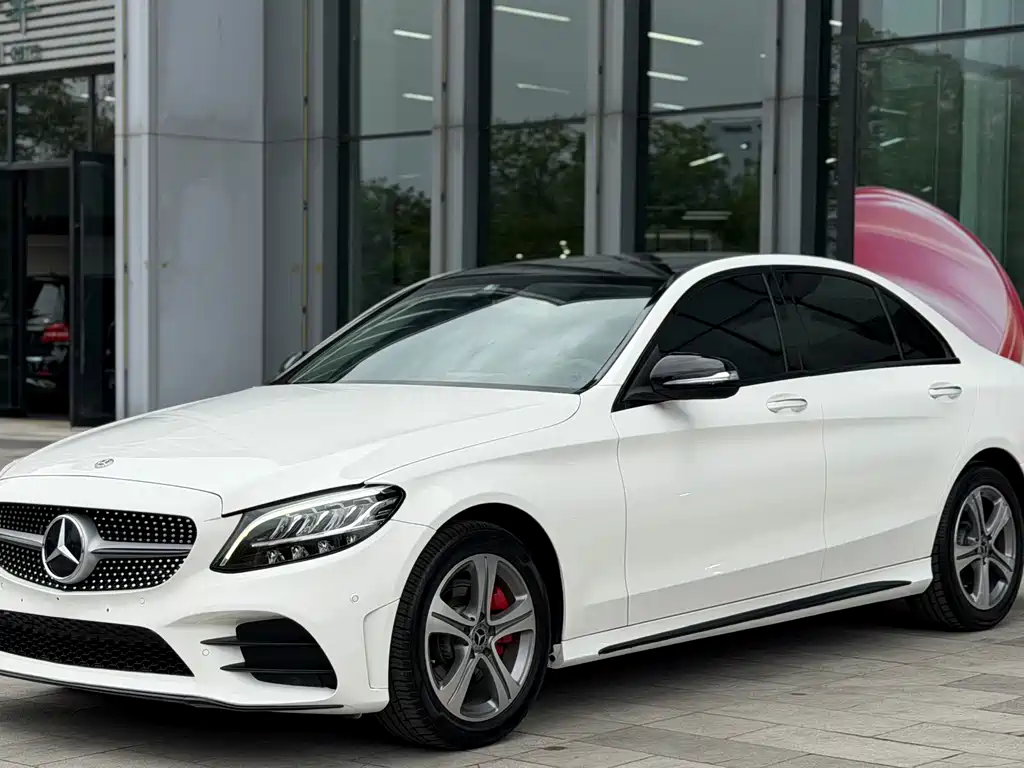 Mercedes-Benz C-Class 2019