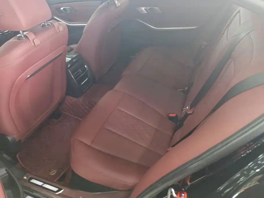 BMW 3 Series — миниатюра 11