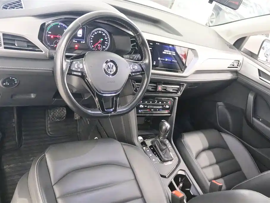 Volkswagen Tharu New Energy — миниатюра 11