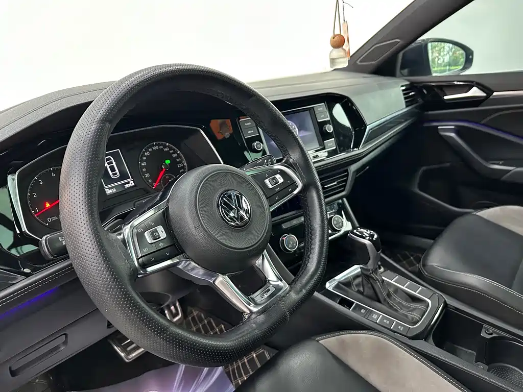 Volkswagen Sagitar — миниатюра 16