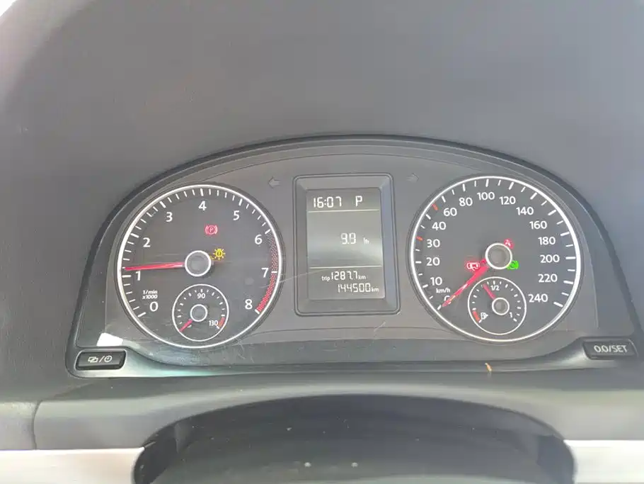Volkswagen Touran — миниатюра 14