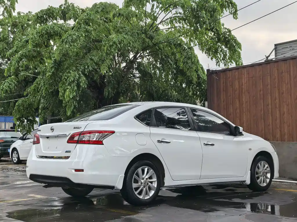 Nissan Sylphy — миниатюра 7