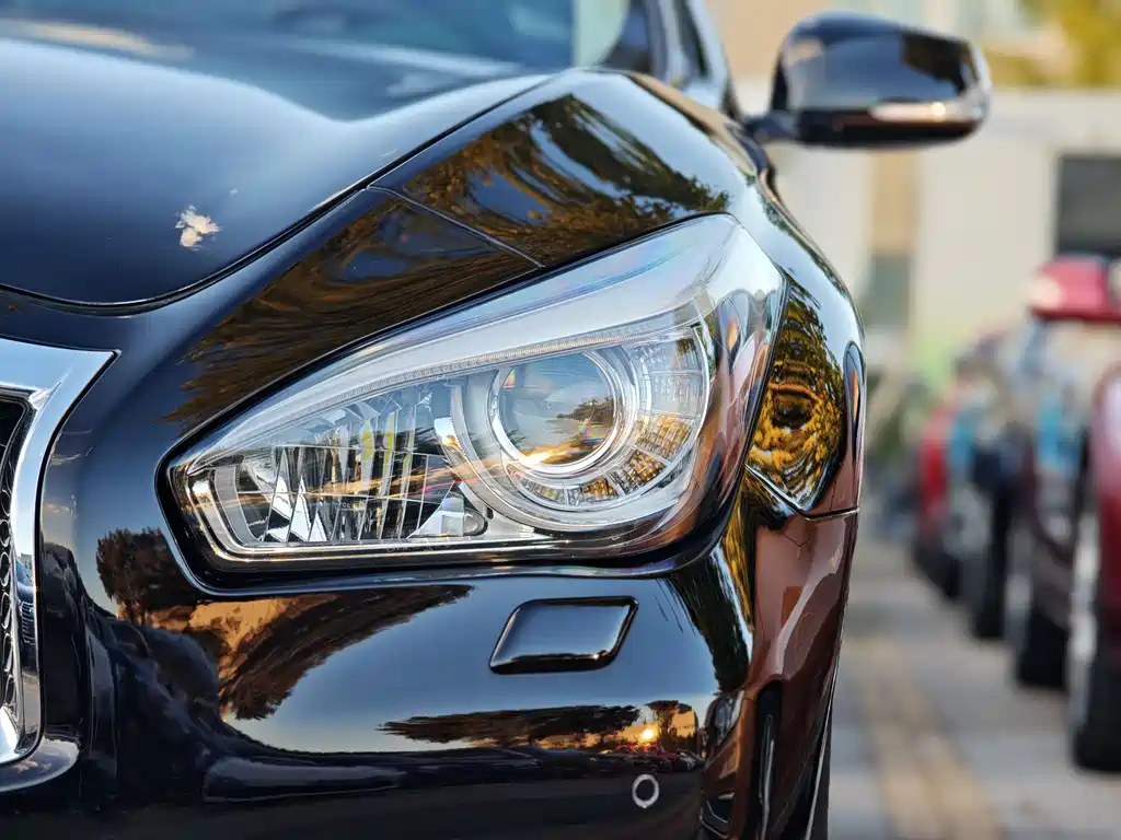 Infiniti Q70 — миниатюра 13