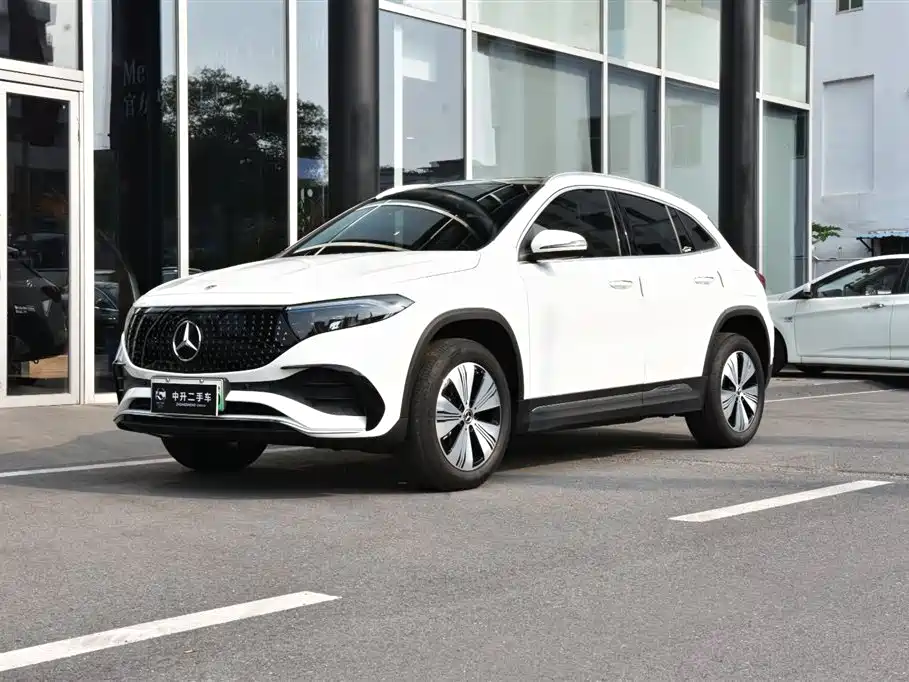 Mercedes-Benz EQA