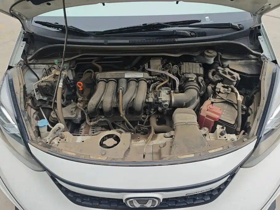Honda Fit — миниатюра 10