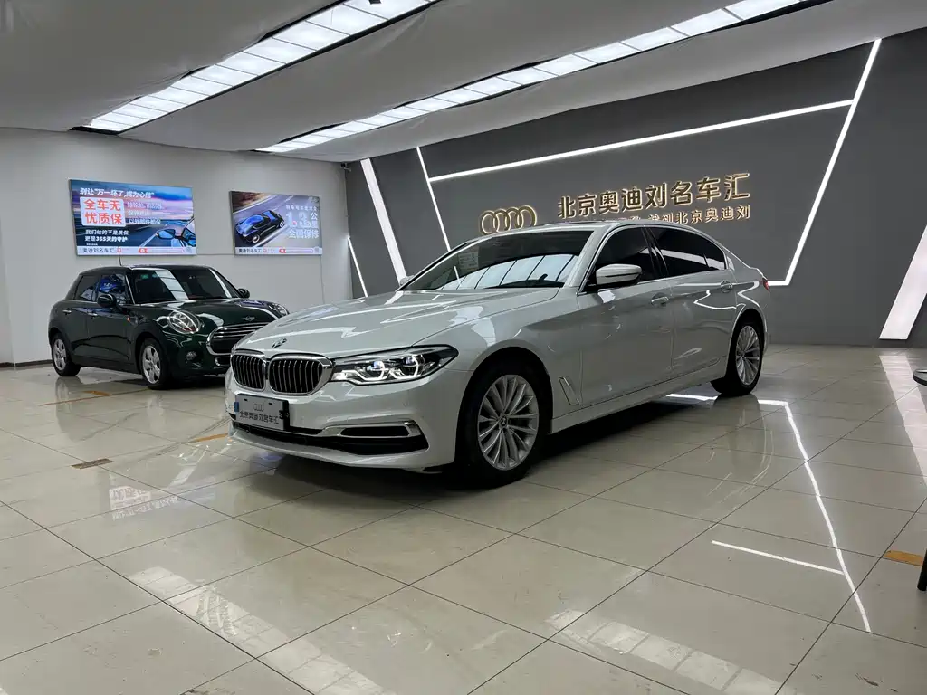 BMW 5 Series — миниатюра 3