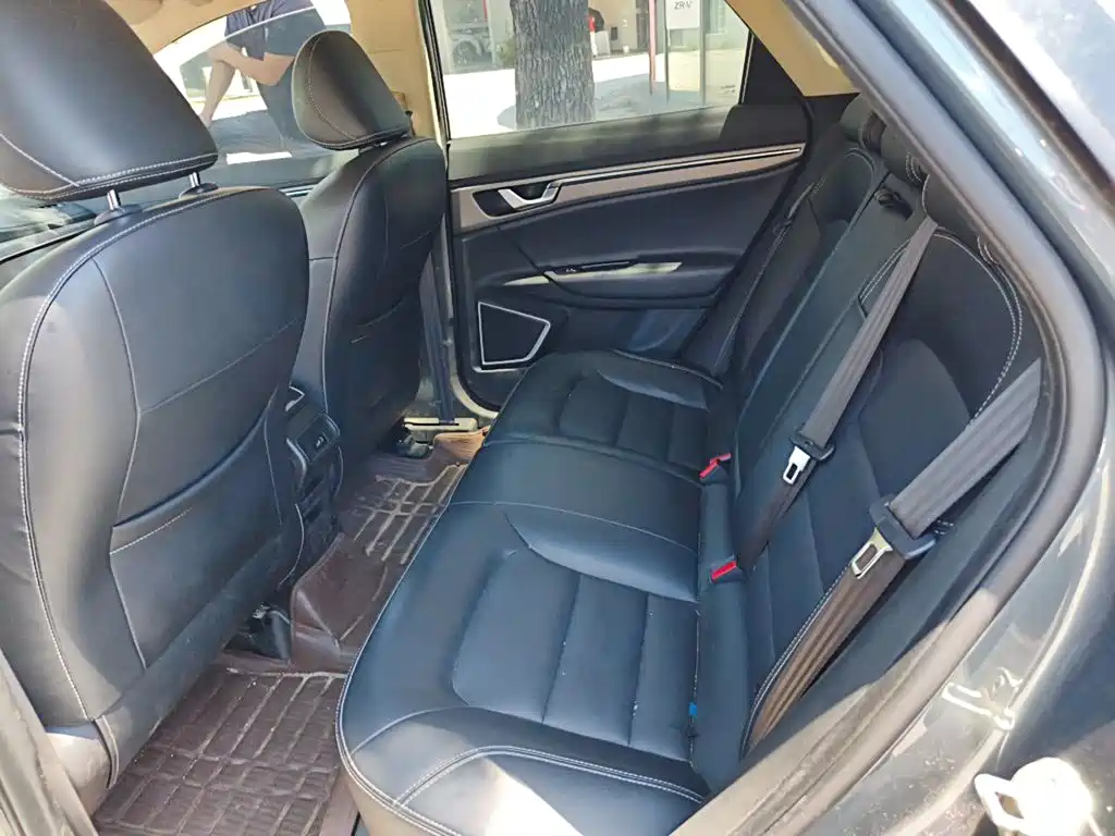 Geely Emgrand GS — миниатюра 13