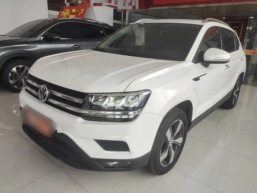Volkswagen Tharu