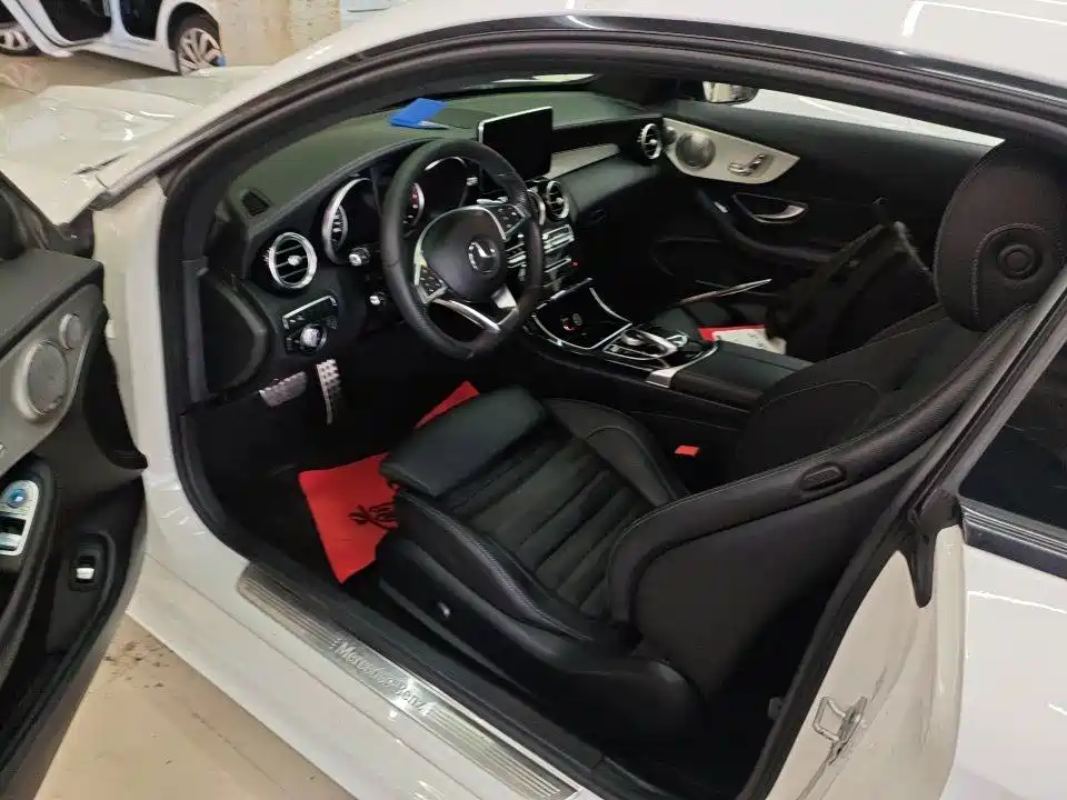 Mercedes-Benz C-Class (Import) — миниатюра 3