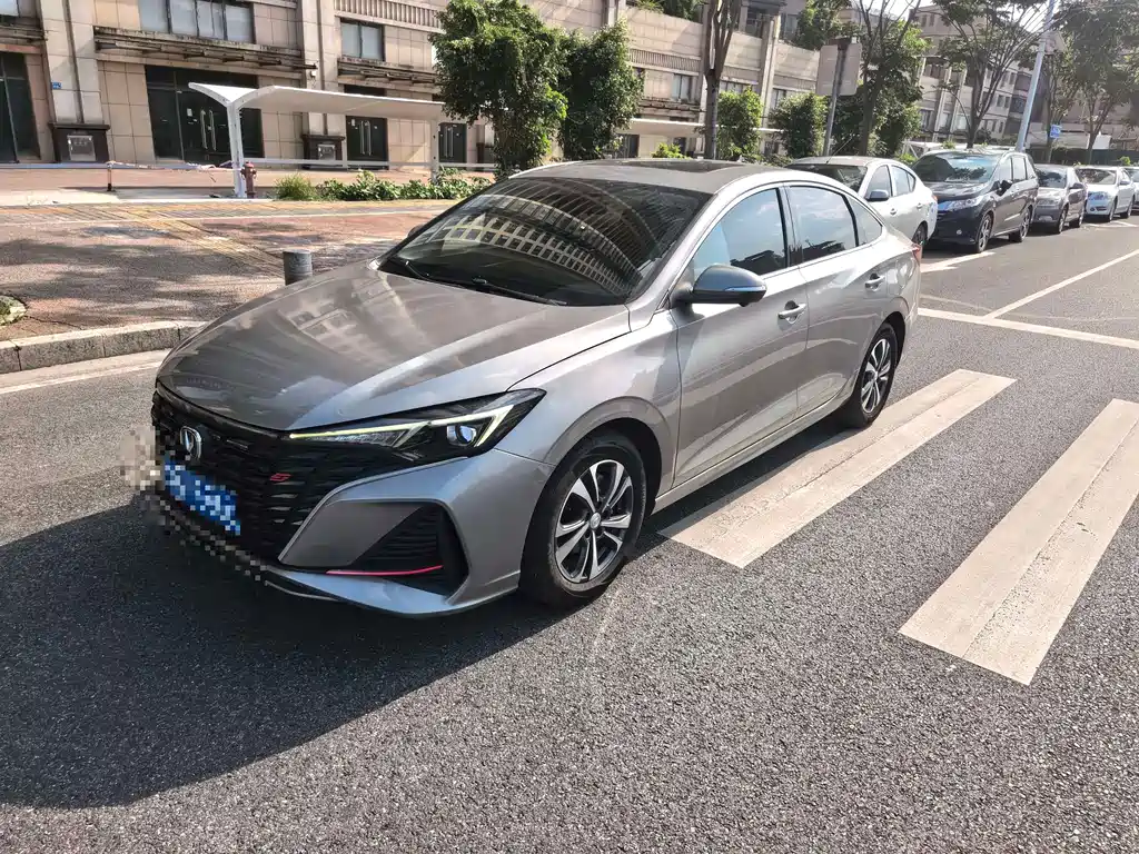 2023 Changan Eado - zdjęcie 1 z 10