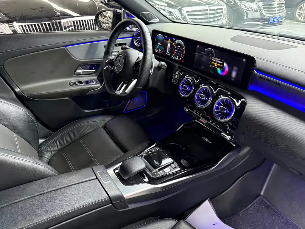 Mercedes-Benz A-Class AMG — миниатюра 6