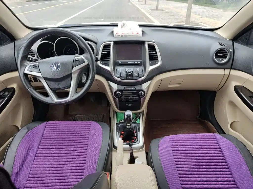 Changan Eado — миниатюра 10