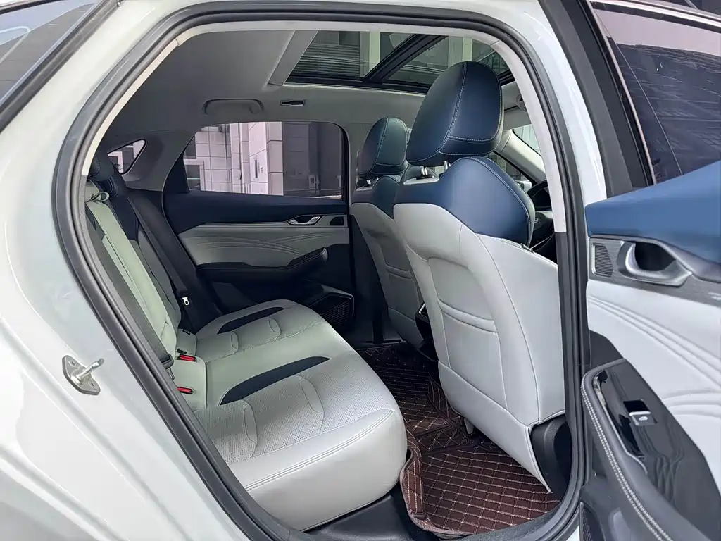 Geely Xingrui — миниатюра 9