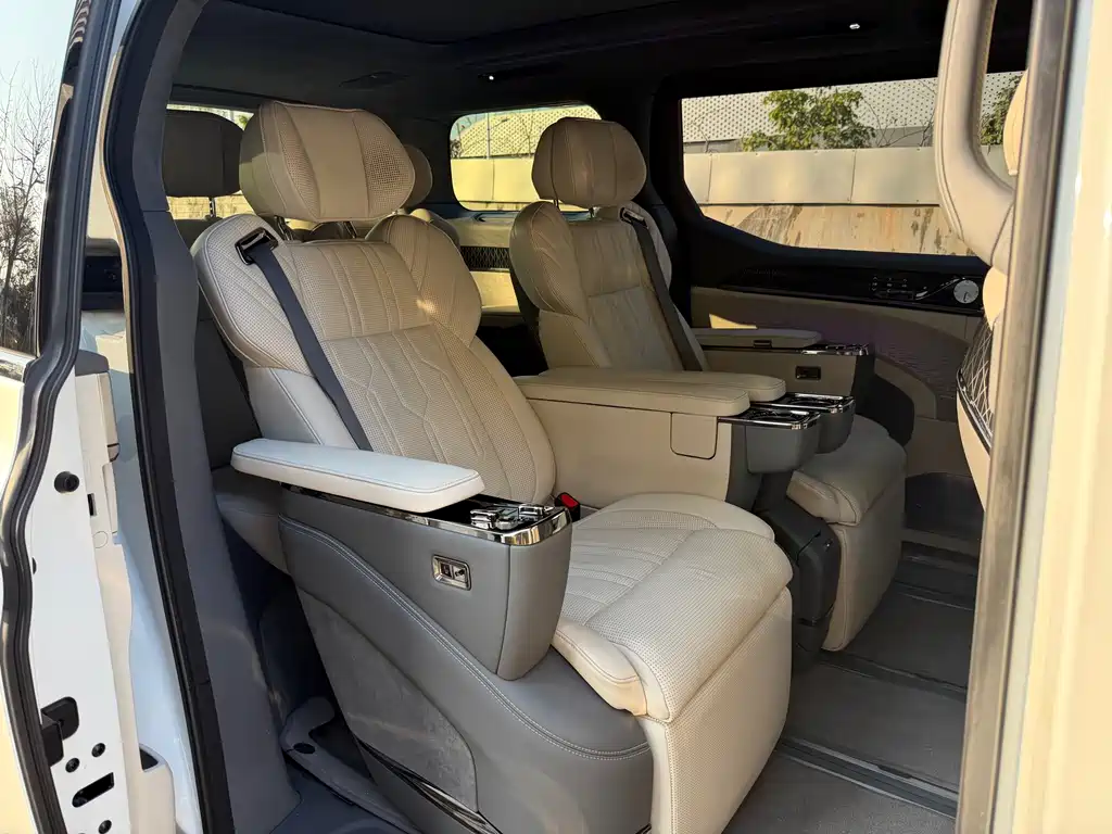 ZEEKR EXTREME KRYPTON 009