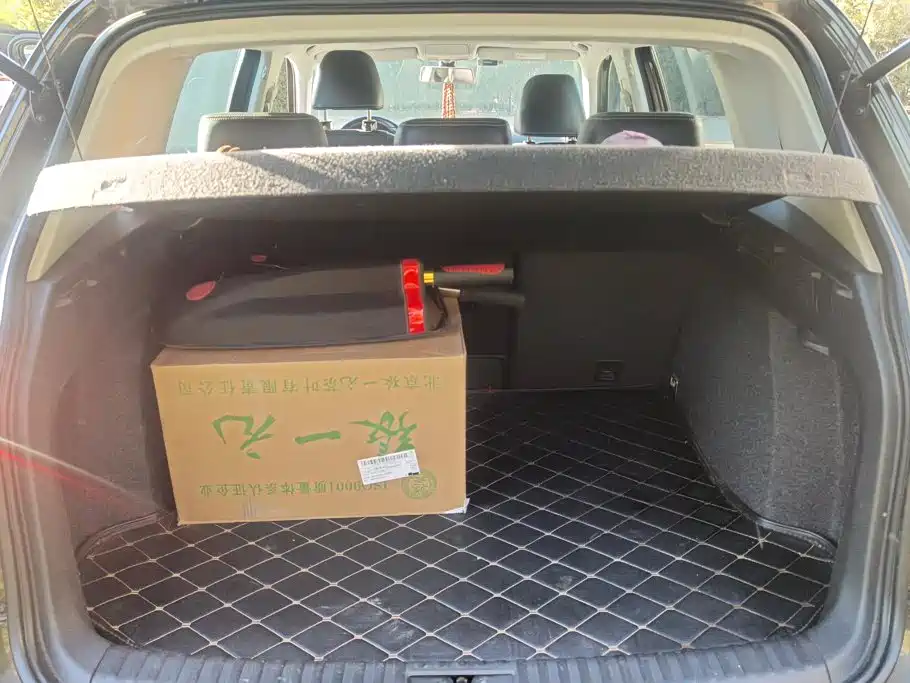 Volkswagen Tiguan — миниатюра 4