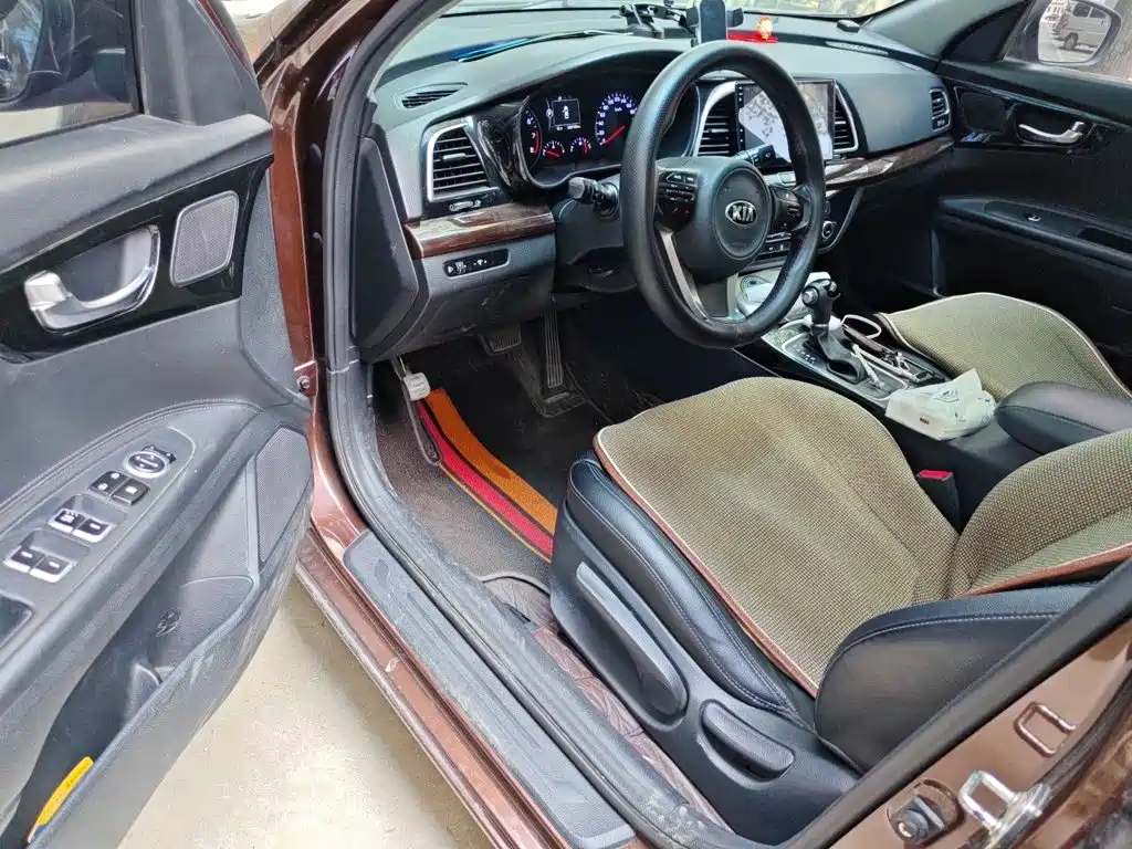 Kia K4 — миниатюра 12