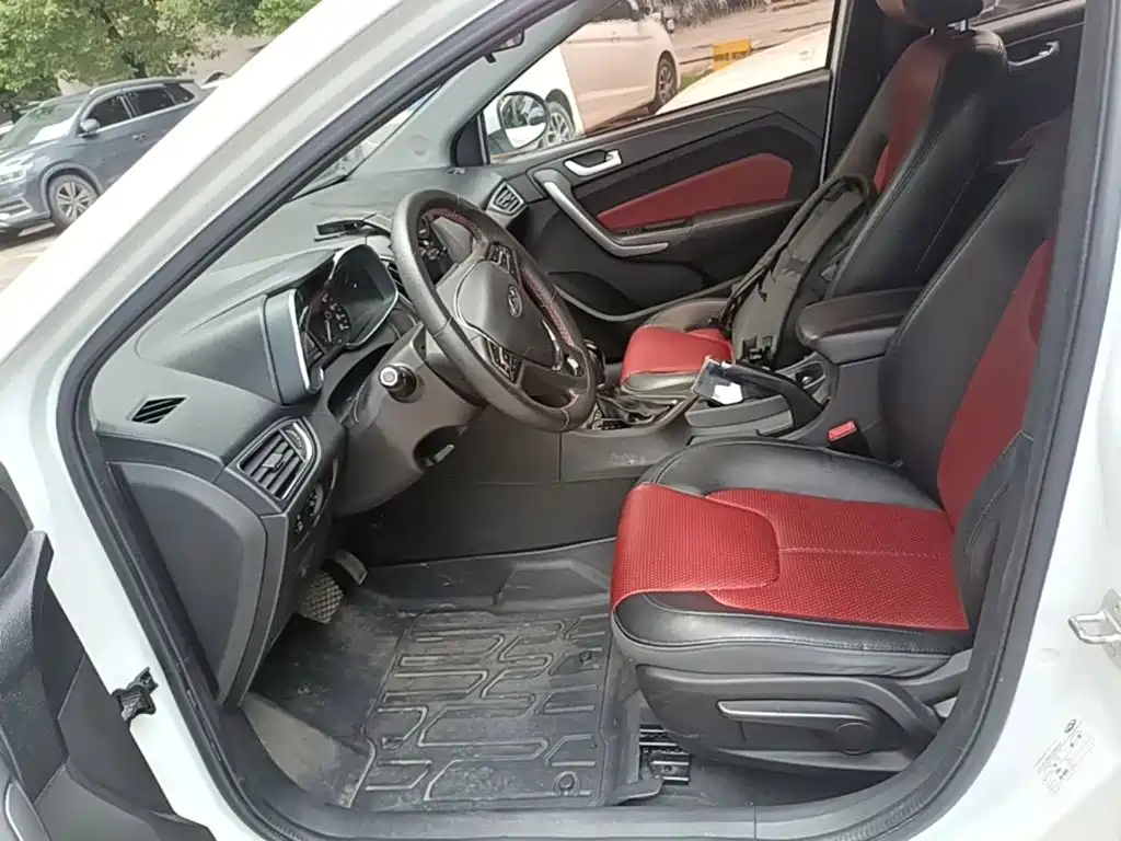 Chery Arrizo 5 — миниатюра 15