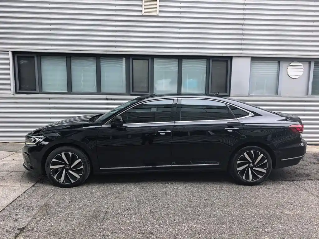 Volkswagen Passat — миниатюра 3