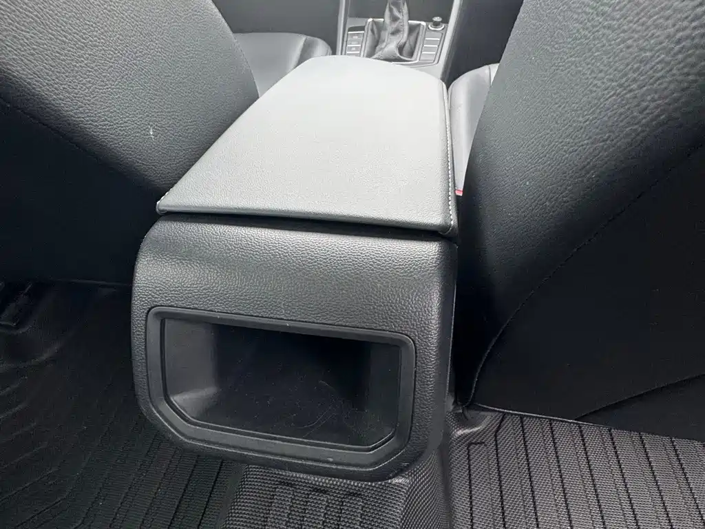 Volkswagen Sagitar — миниатюра 10