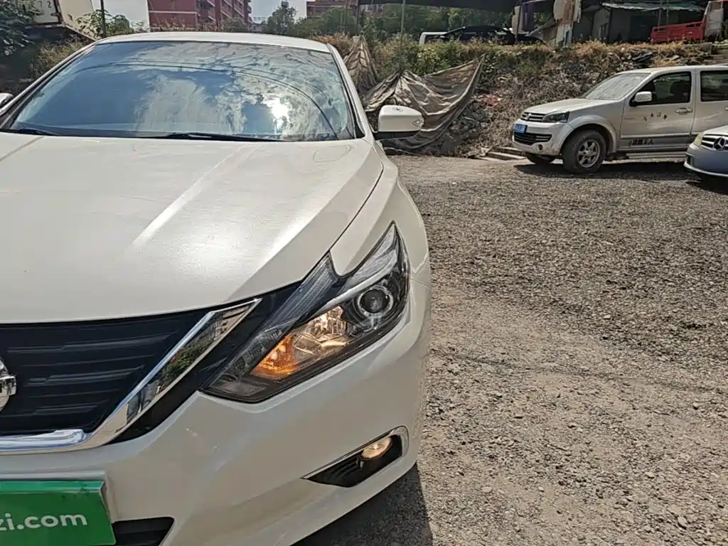 Nissan Teana — миниатюра 24