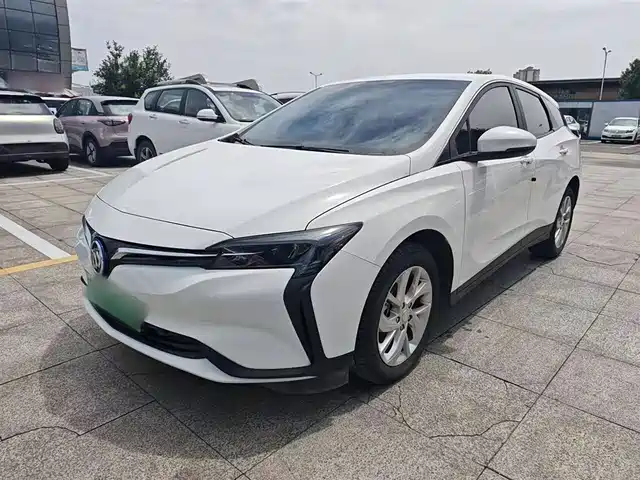 BUICK SLIGHTLY BLUE 6 2024