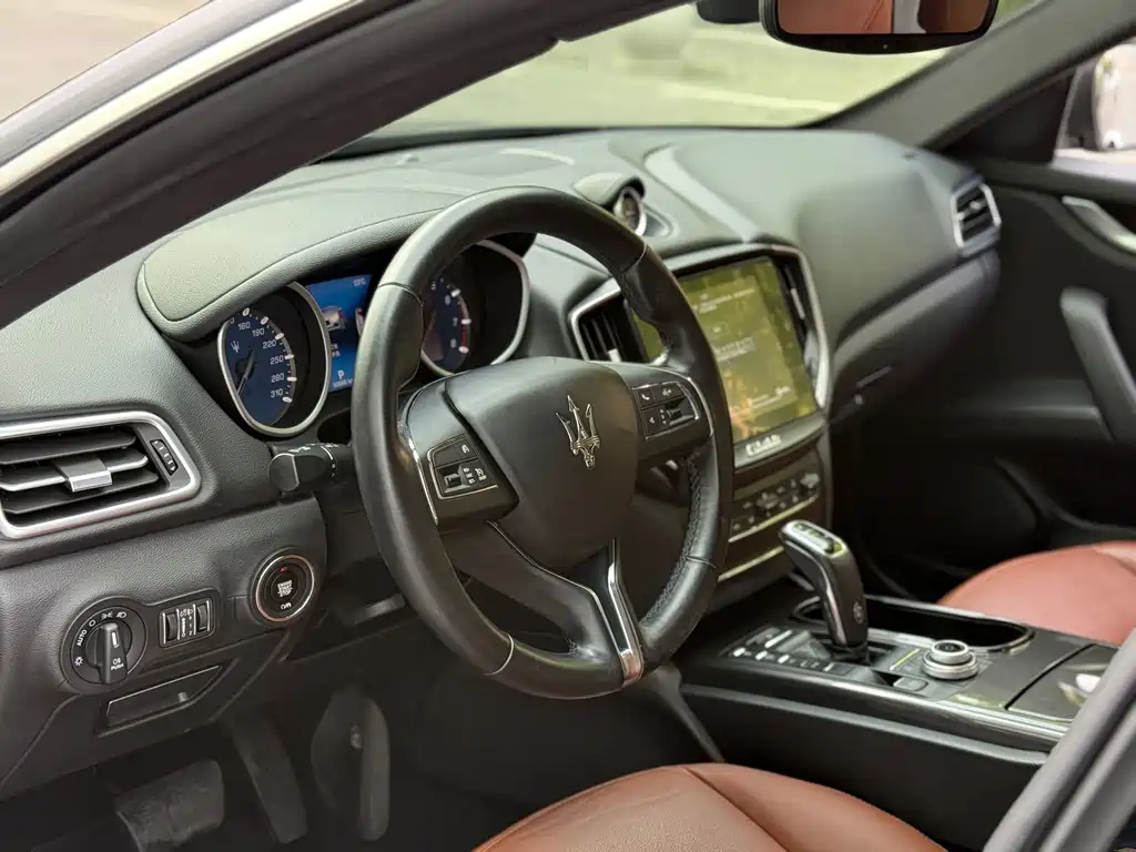 Maserati Ghibli 2019 3.0T Standard V