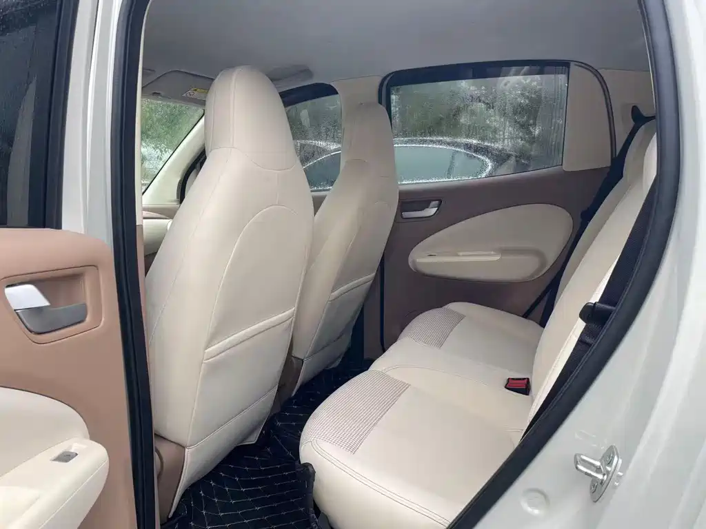 Wuling Mini EV MINIEV 2025 Premium +