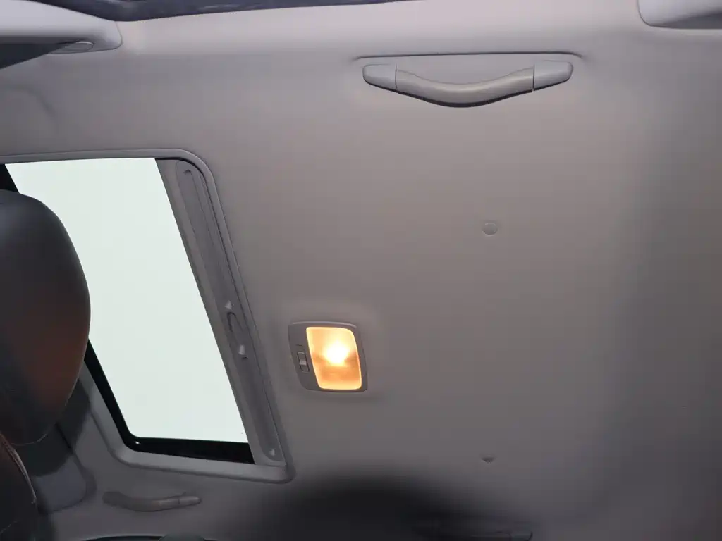 Kia Sportage — миниатюра 14