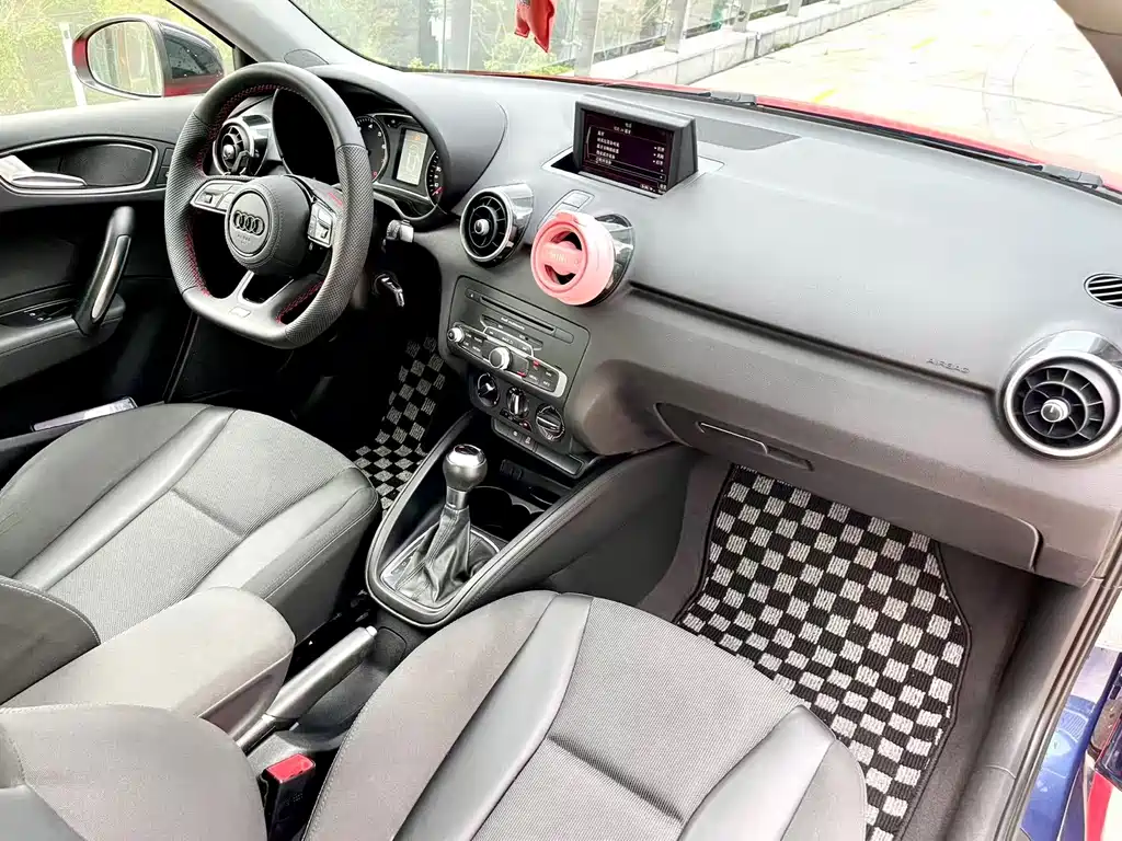 Audi A1 — миниатюра 9
