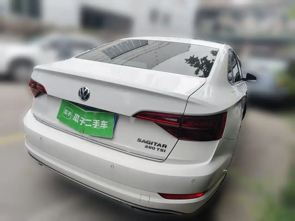 Volkswagen Sagitar — миниатюра 4
