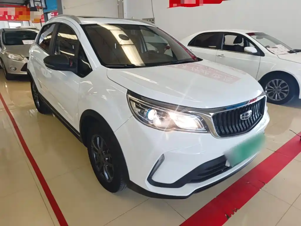Geely Vision X3 — миниатюра 4