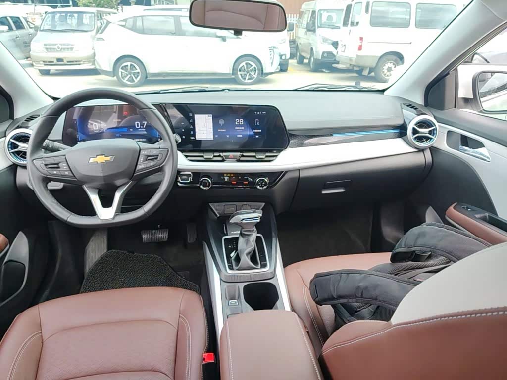 Chevrolet Monza 1.5 л 2024 г. Белый, пробег 14900 км