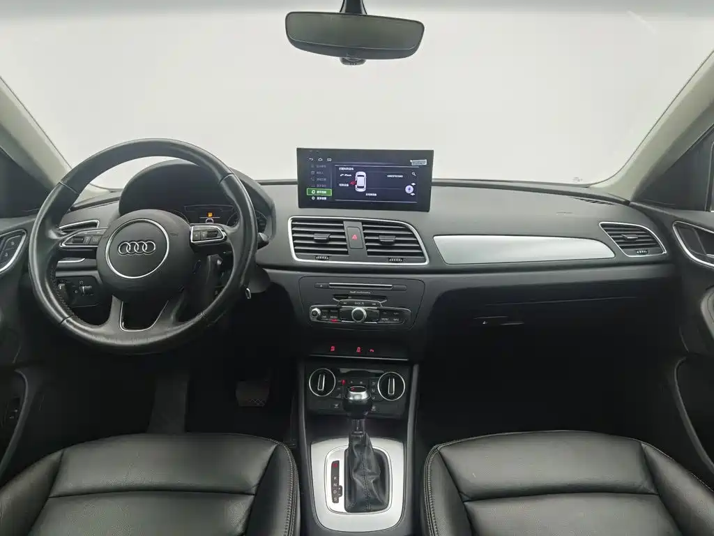 Audi Q3 — миниатюра 5