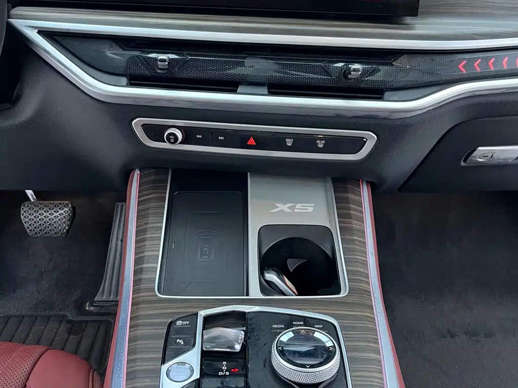 BMW X5 — миниатюра 14