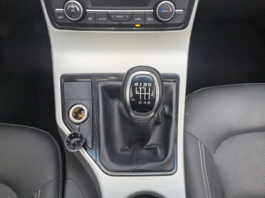 Geely Emgrand GL — миниатюра 13