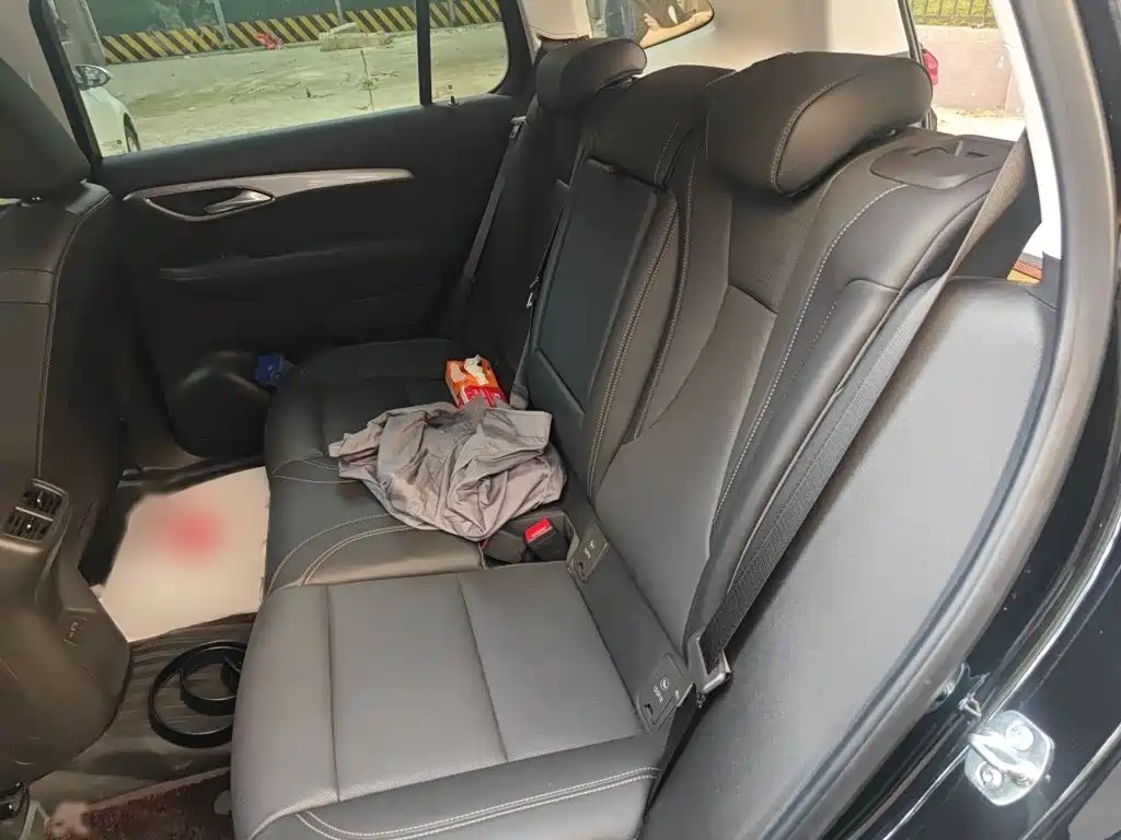 Buick Envision Plus — миниатюра 15