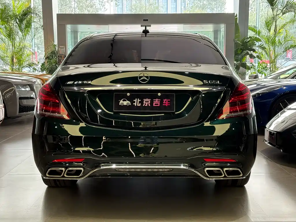 MERCEDES-BENZ S CLASS AMG