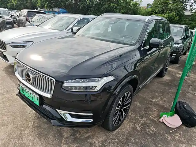 VOLVO  XC90 PLUG IN HYBRID 2024