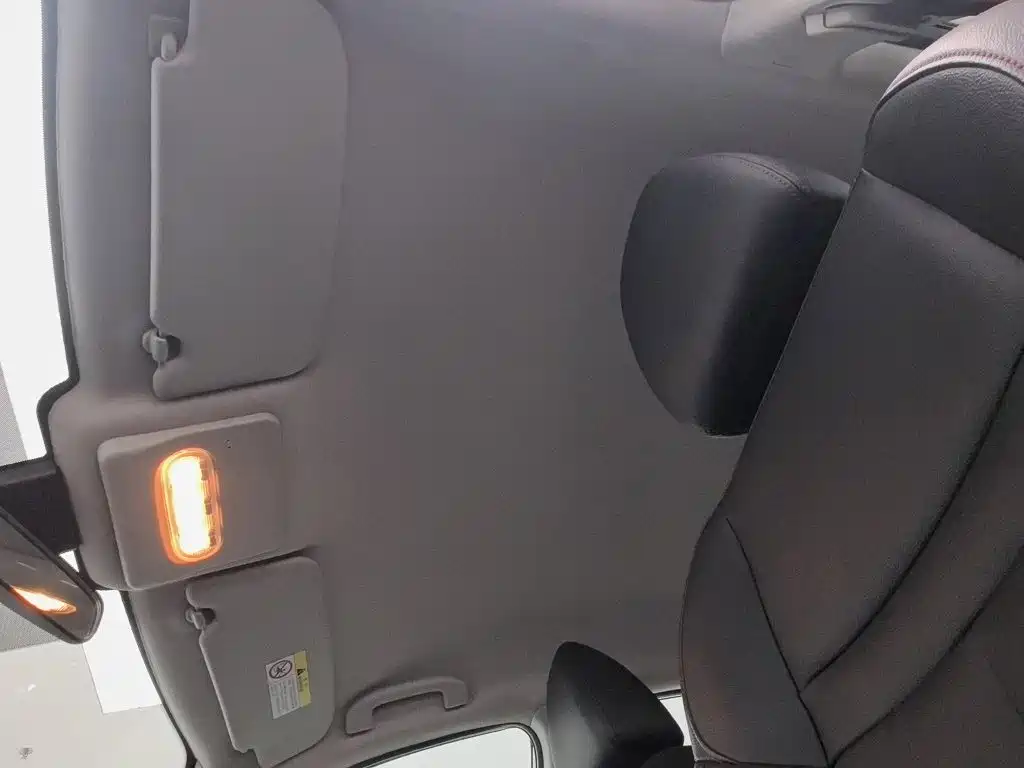 Nissan Qashqai — миниатюра 14