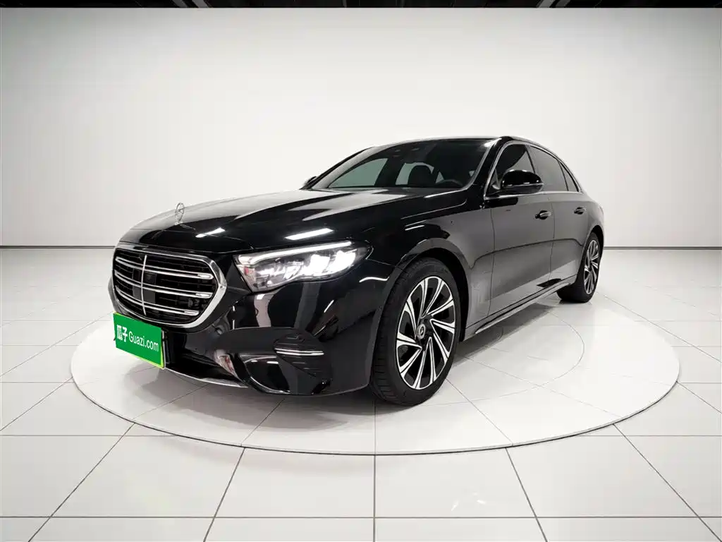 Mercedes-Benz E-Class 2024