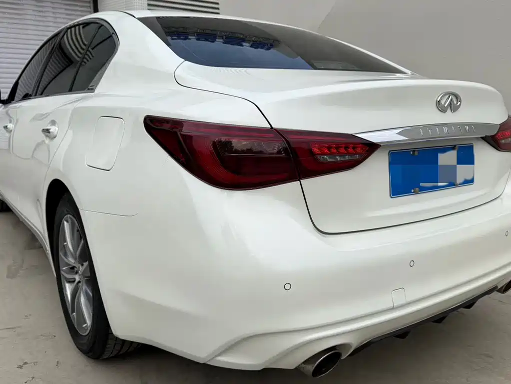 Infiniti Q50L — миниатюра 3