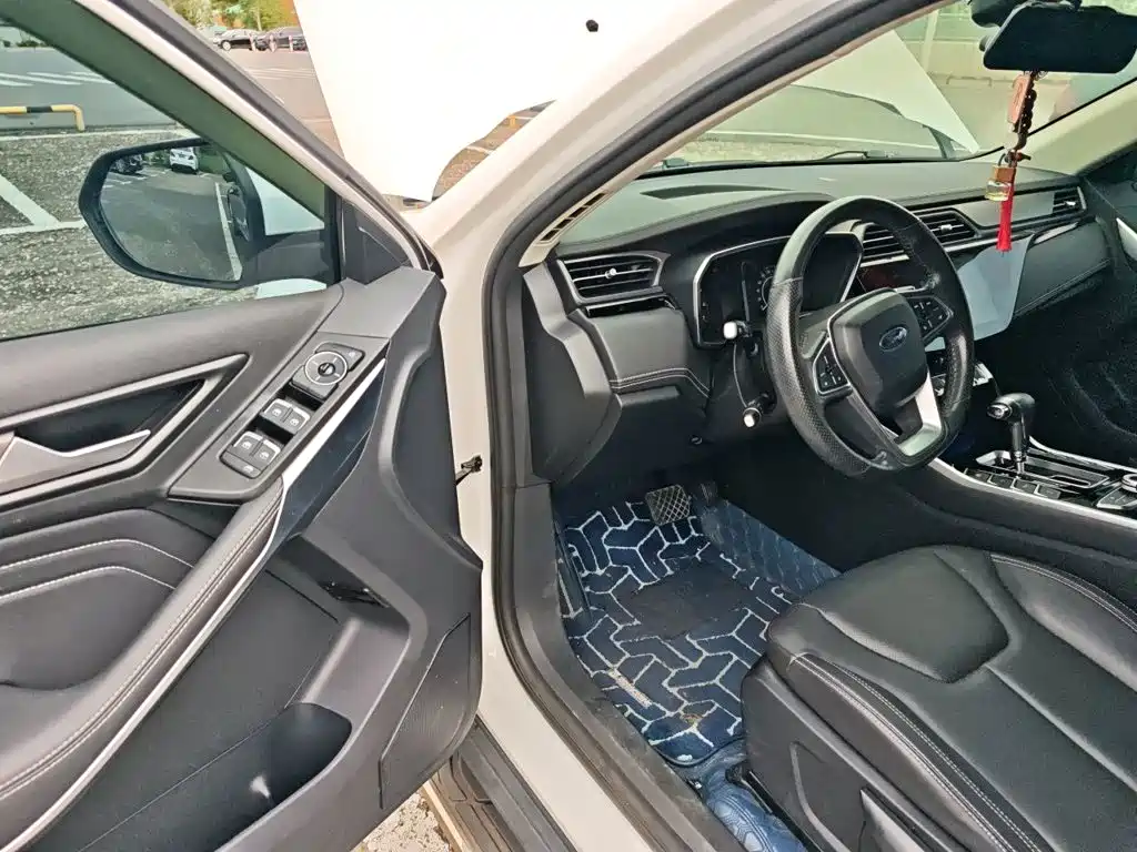 Ford Territory — миниатюра 14