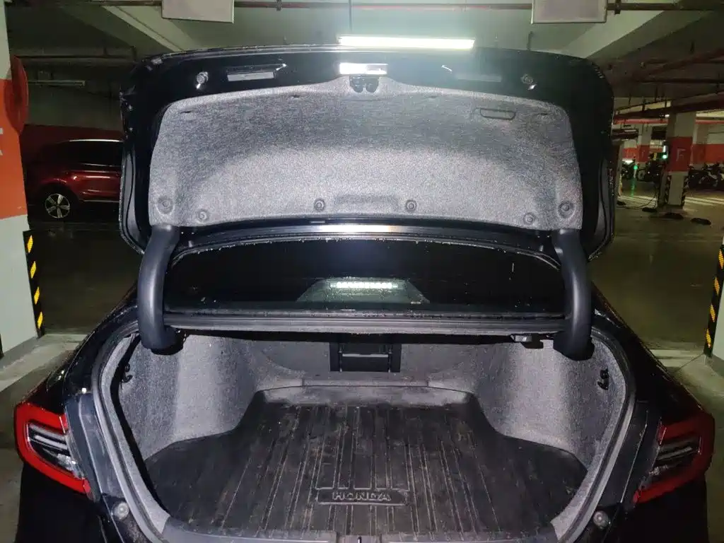 Honda Accord — миниатюра 15