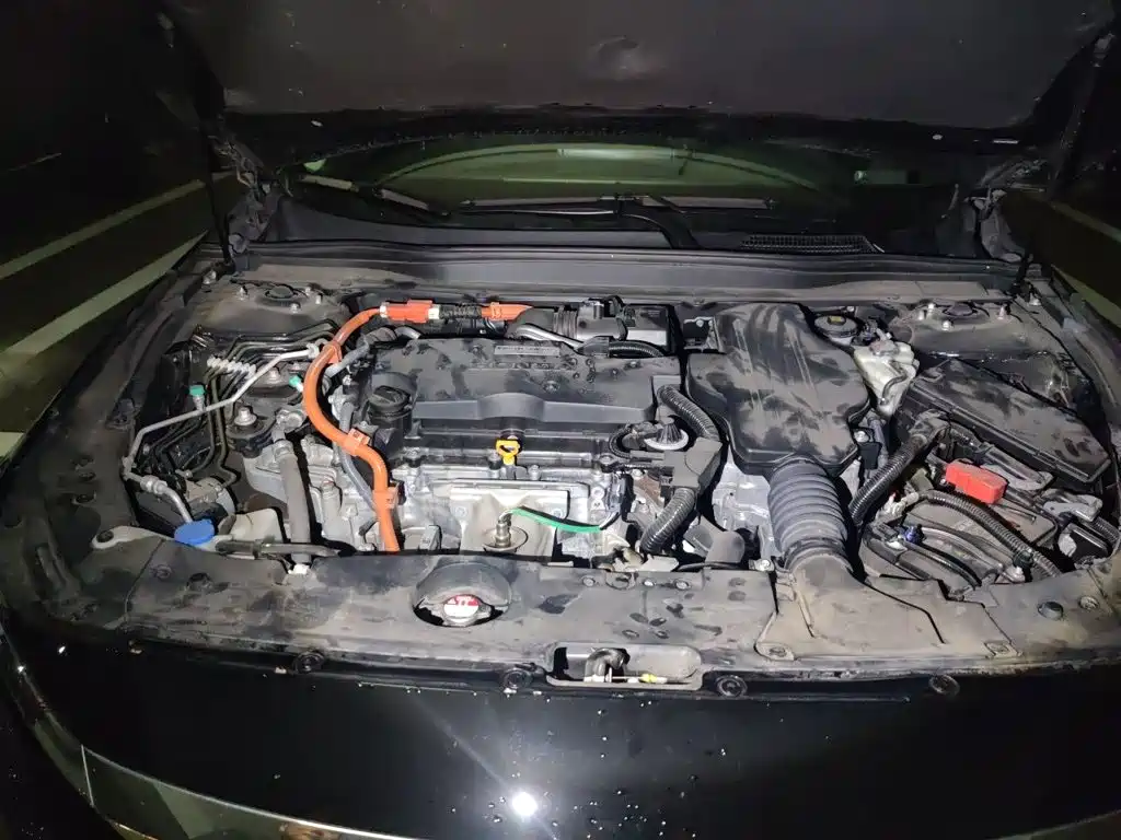 Honda Accord — миниатюра 16