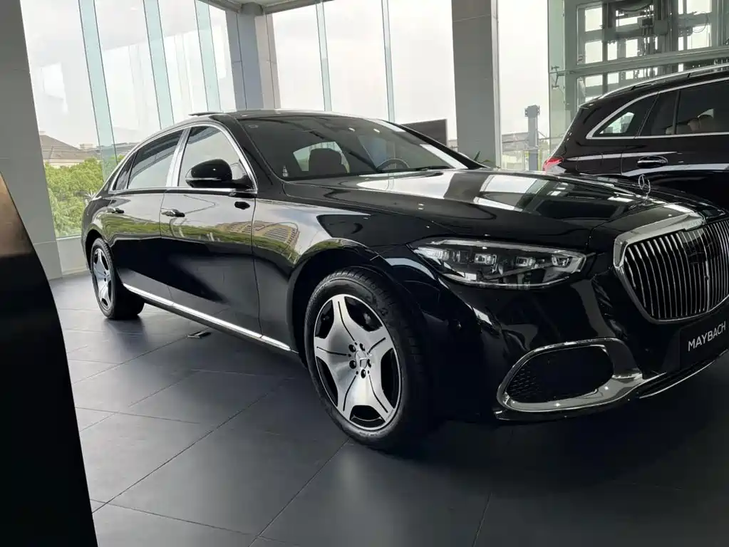 Mercedes-Benz S-Class — миниатюра 8