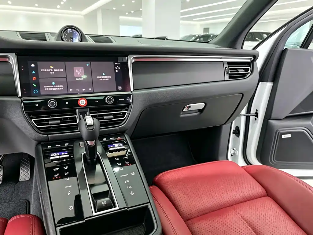 Porsche Macan — миниатюра 11