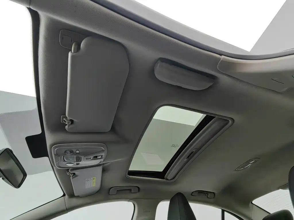 Peugeot 408 — миниатюра 14