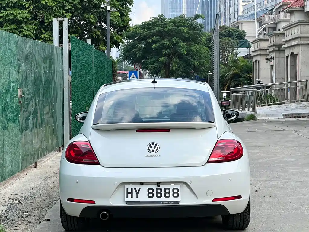 Volkswagen Beetle — миниатюра 6
